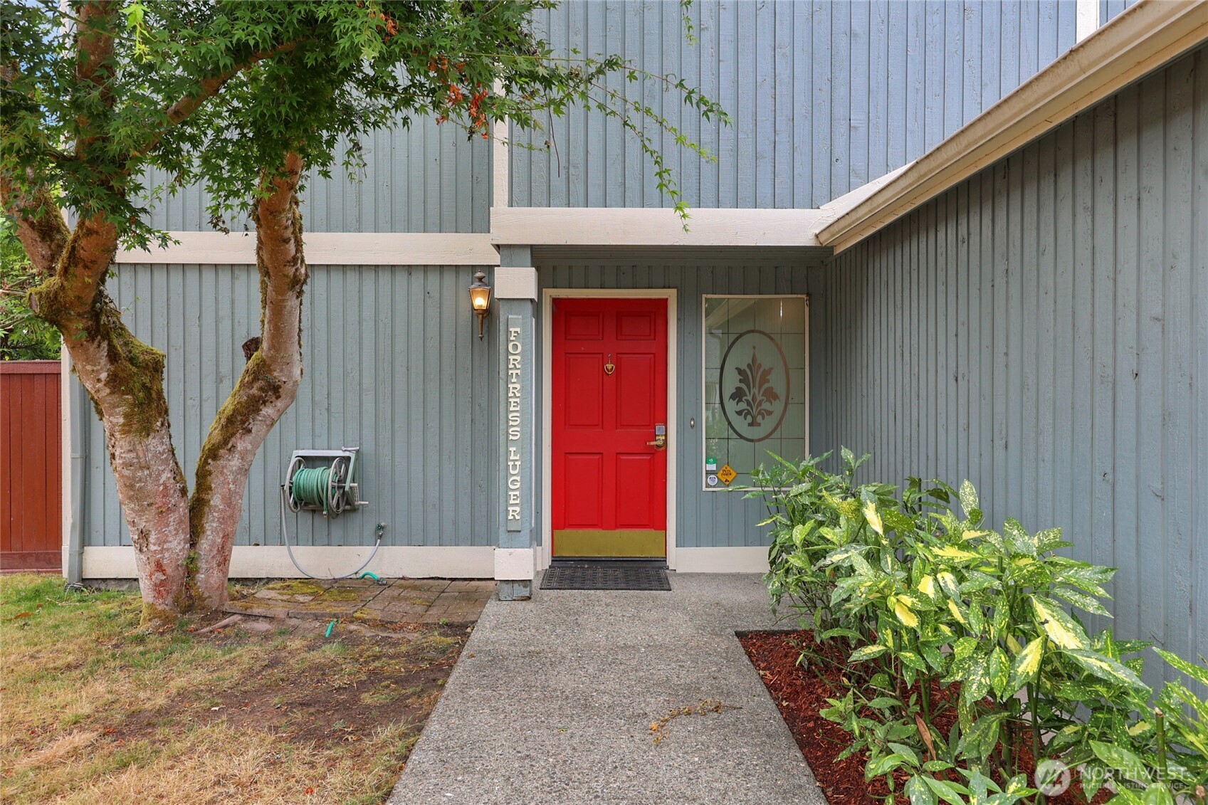 5217 SW 324th Place