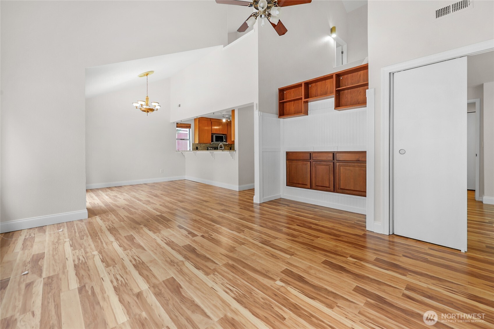 5217 SW 324th Place