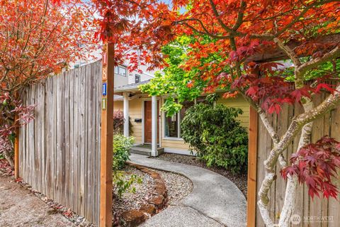 Photo of 1811 29th Avenue, Seattle, WA 98122 (MLS # 2515998)