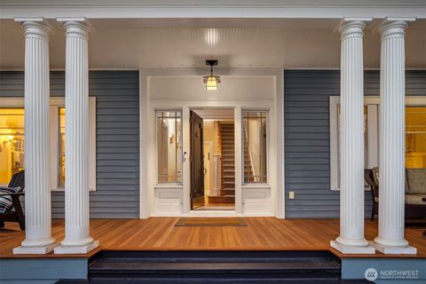 Photo of 3333 Cascadia Avenue S, Seattle, WA 98144 (MLS # 2427844)