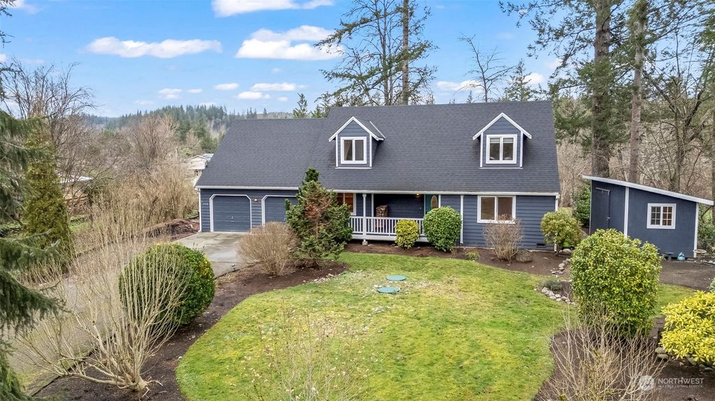 Photo of 330 Tweit Court, Gold Bar, WA 98251 (MLS # 2320591)