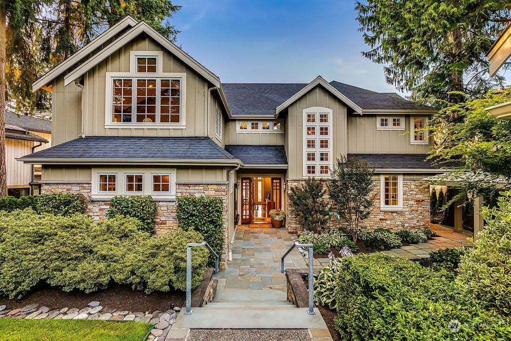 Photo of 18738 SE 42nd Street, Issaquah, WA 98027 (MLS # 2143956)