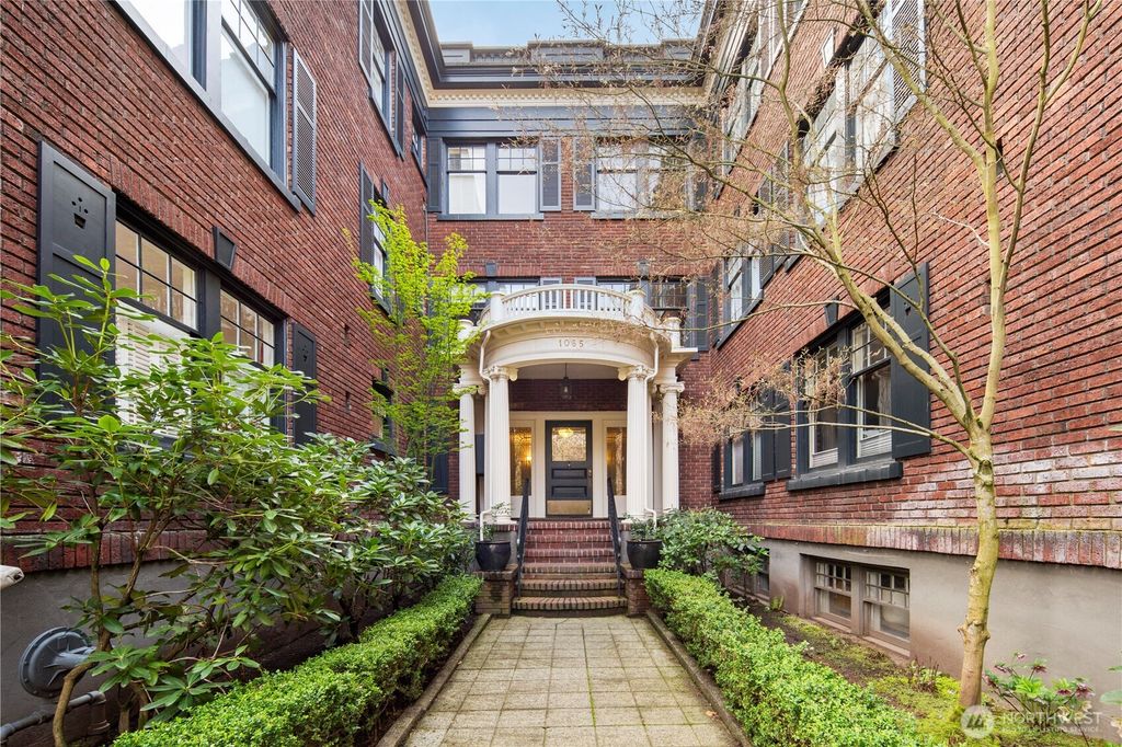 Photo of 1065 E Prospect Street #1, Seattle, WA 98102 (MLS # 2348745)