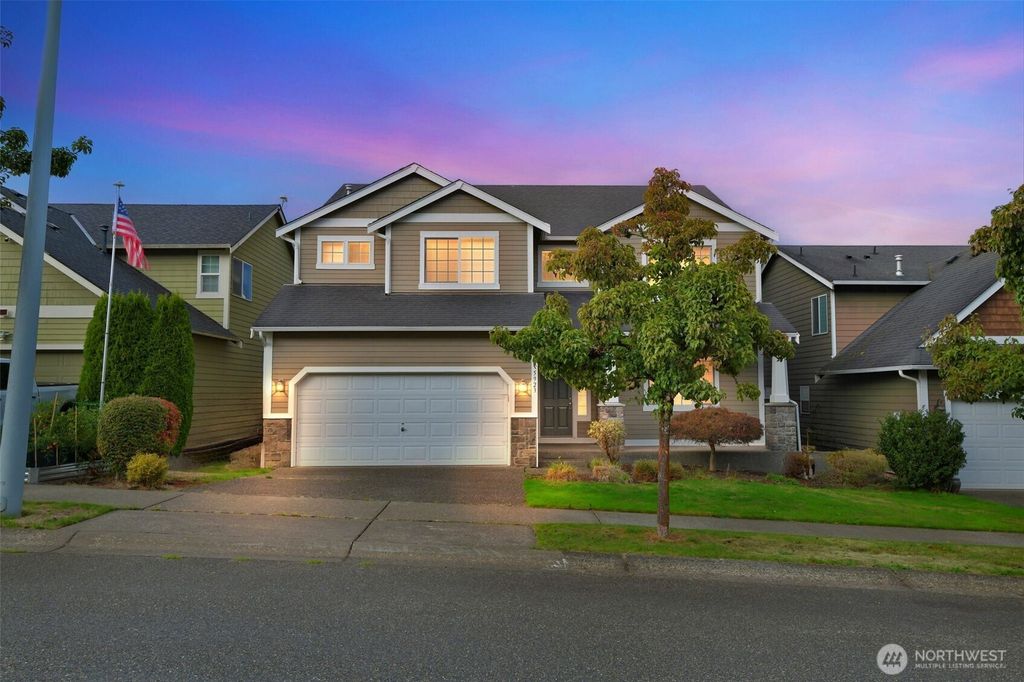 Photo of 5923 121st Street SE, Snohomish, WA 98296 (MLS # 2440455)