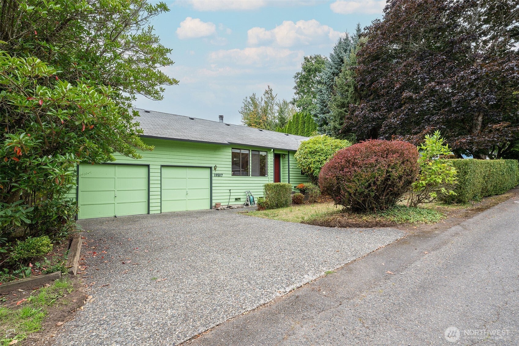 19507 55th Ave NE