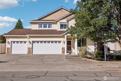 Photo of 2400 NW 15th Street, Battle Ground, WA 98604 (MLS # 2584341)