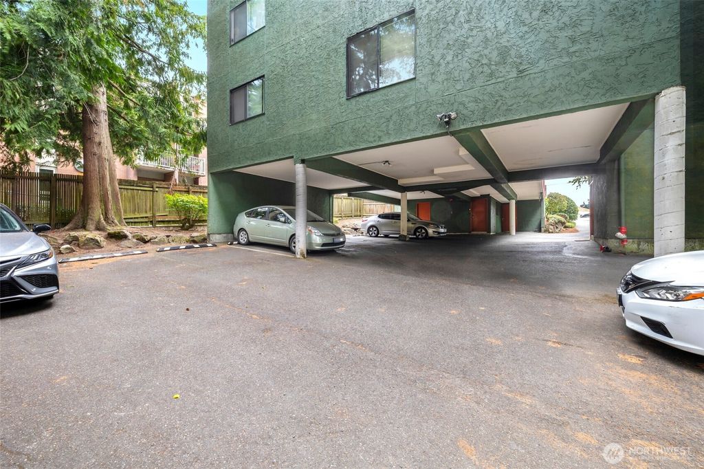 Photo of 712 N 143rd Street, Seattle, WA 98133 (MLS # 2434366)