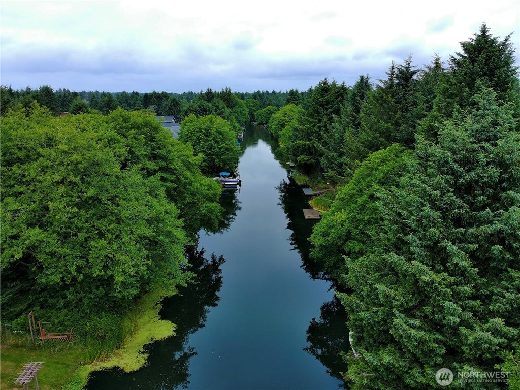 Photo of 772 Island Circle SE, Ocean Shores, WA 98569 (MLS # 2547147)