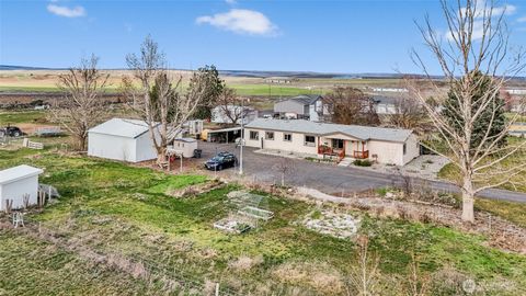 Photo of 4572 Highway 28 E, Soap Lake, WA 98851 (MLS # 2495011)