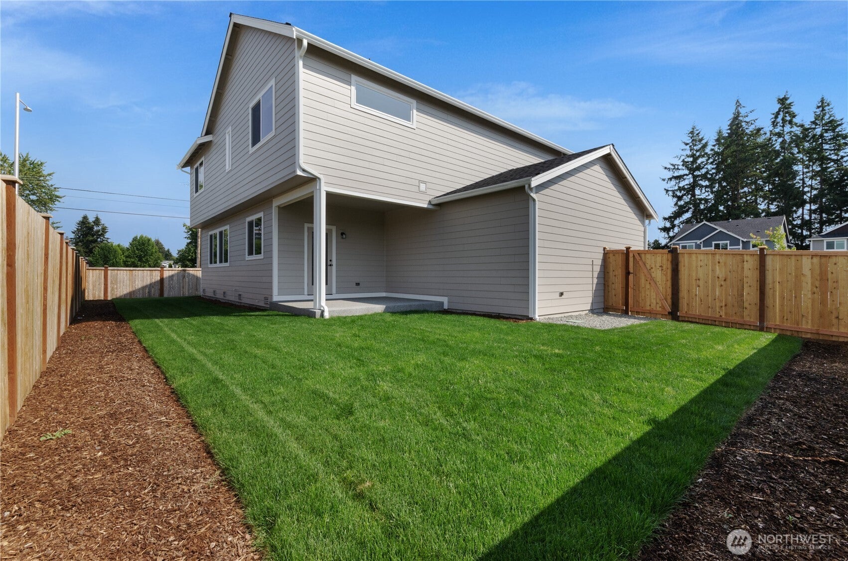 3739 183rd Street Ct E