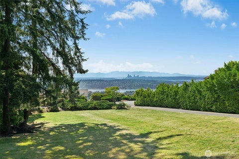 Photo of 4736 Somerset Avenue SE #LOT, Bellevue, WA 98006 (MLS # 2543186)
