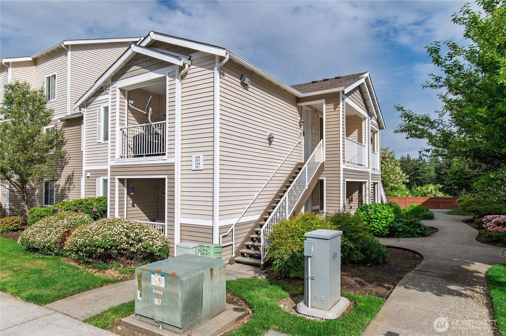 Photo of 10109 186th Street E #144, Puyallup, WA 98375 (MLS # 2529800)