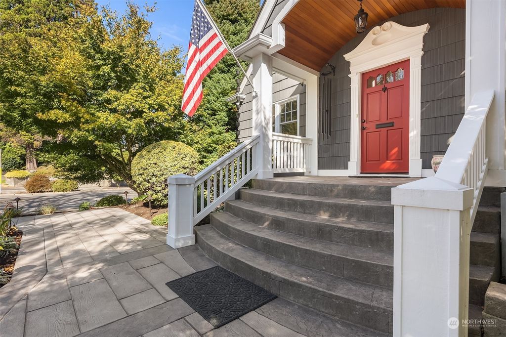 Photo of 2802 33rd Avenue S, Seattle, WA 98144 (MLS # 2000884)