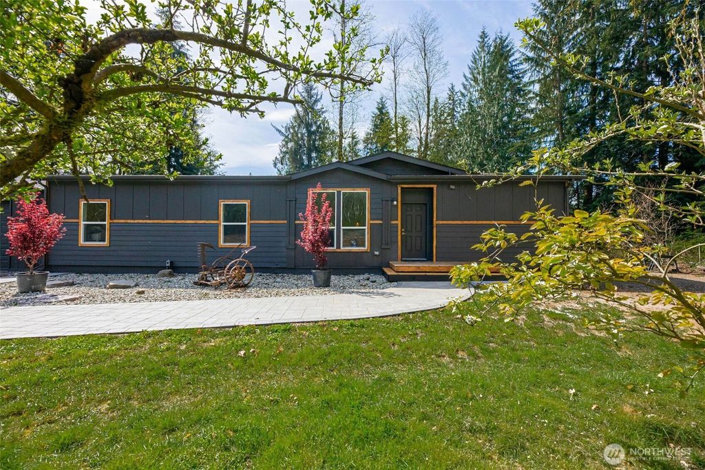 Photo of 19410 Jim Creek Rd Rd, Arlington, WA 98223 (MLS # 2511502)