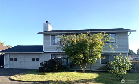 416 Meade Avenue Sumner WA 98390