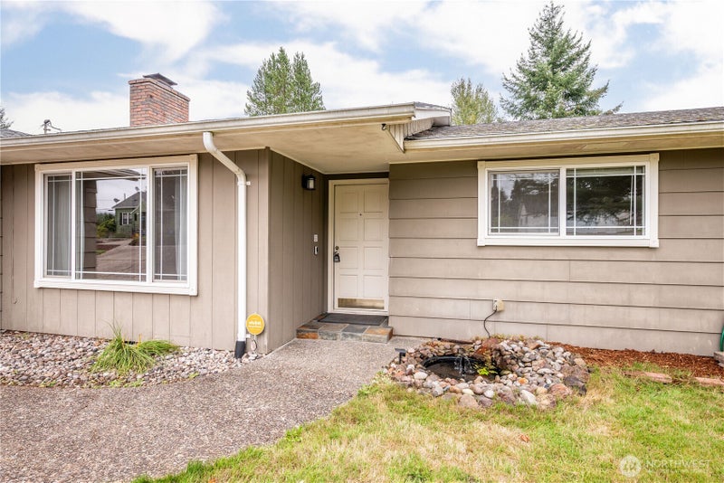 180 Beacon Hill Drive