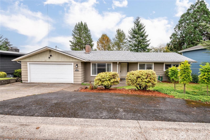 180 Beacon Hill Drive