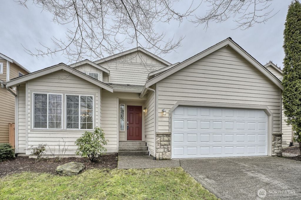 Photo of 6740 NE 1st Place, Renton, WA 98059 (MLS # 2473193)