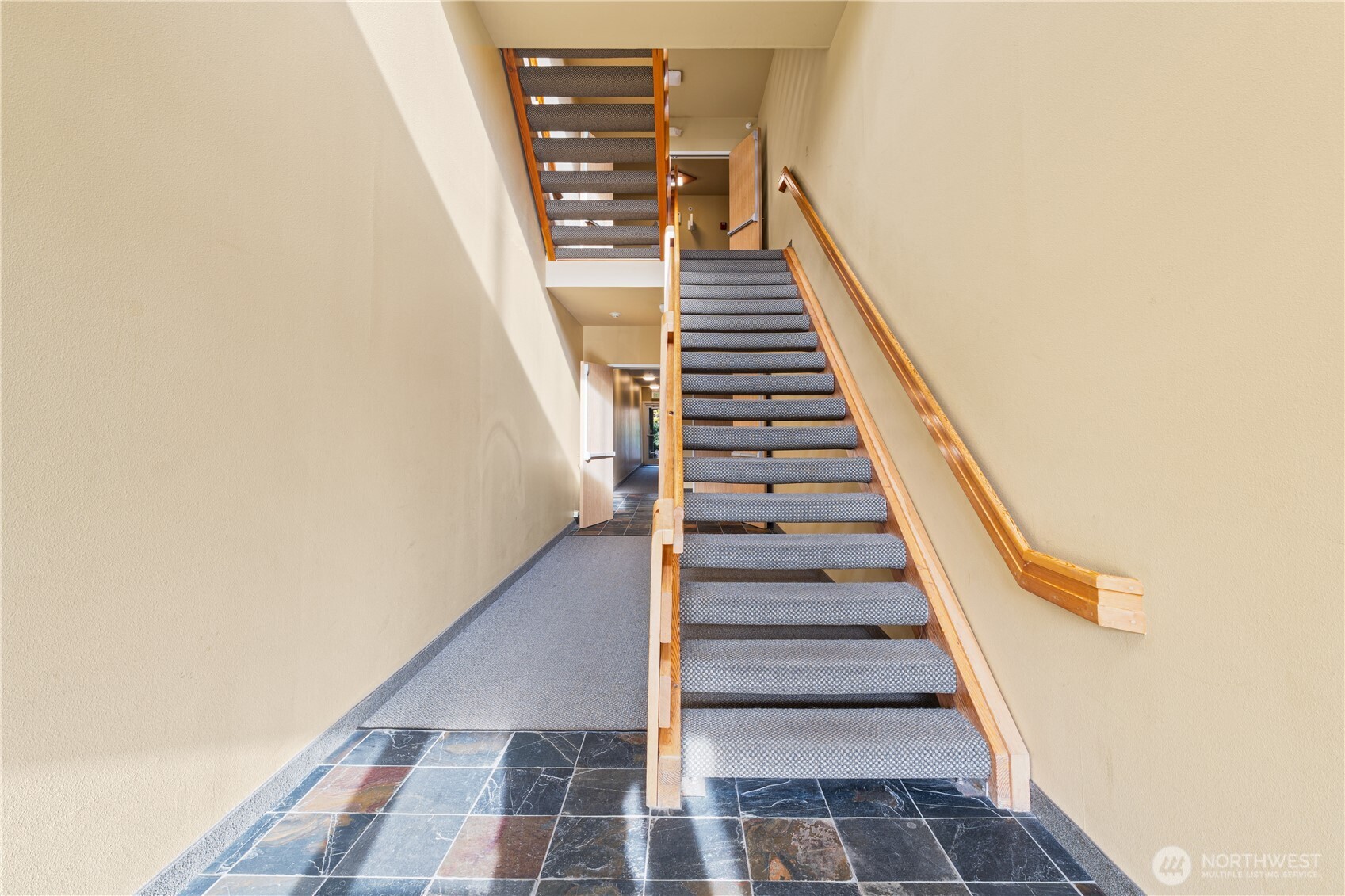 512 Darby Street 209