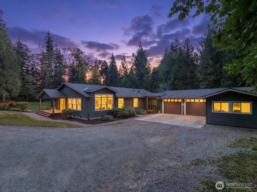 Photo of 23322 N Lake Cochran Road, Monroe, WA 98272 (MLS # 2558375)
