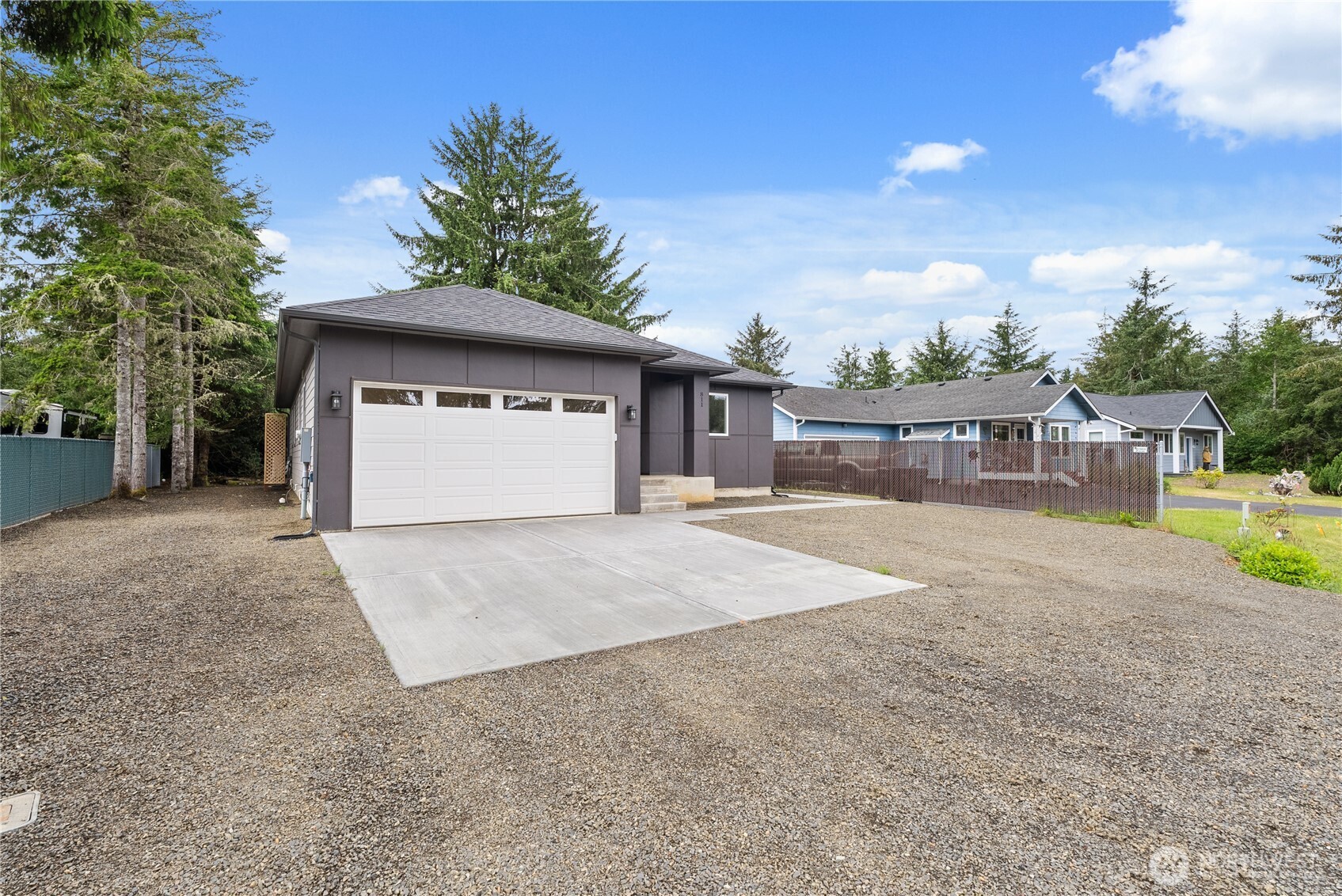 811 Vagabond Avenue
