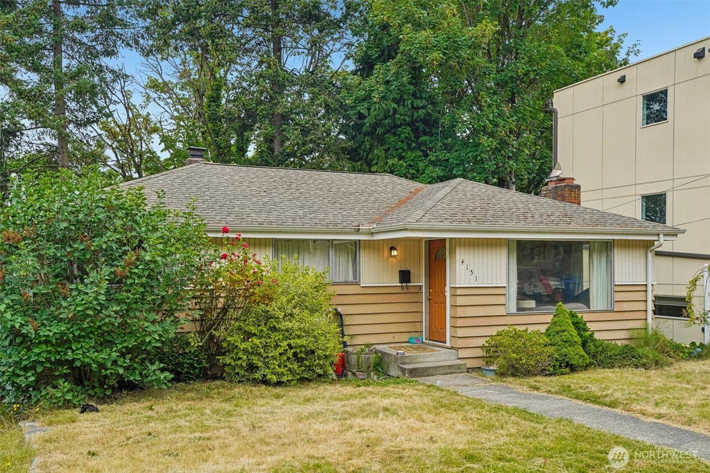 Photo of 4151 23rd Avenue SW, Seattle, WA 98106 (MLS # 2557953)