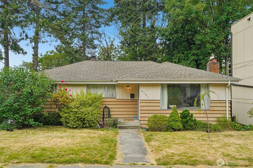 Photo of 4151 23rd Avenue SW, Seattle, WA 98106 (MLS # 2557953)