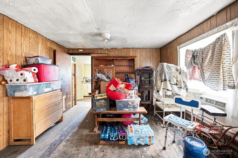 703 N 5th Street