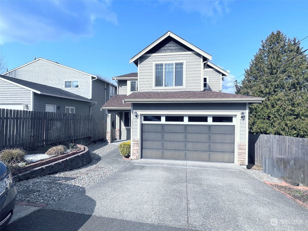 Photo of 1312 S 102nd Street, Seattle, WA 98168 (MLS # 2048355)