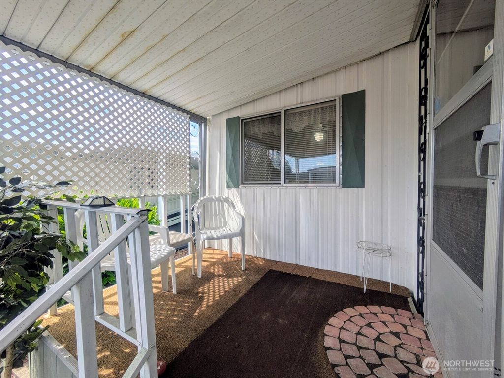 Photo of 2302 R Street SE #108, Auburn, WA 98002 (MLS # 2394942)