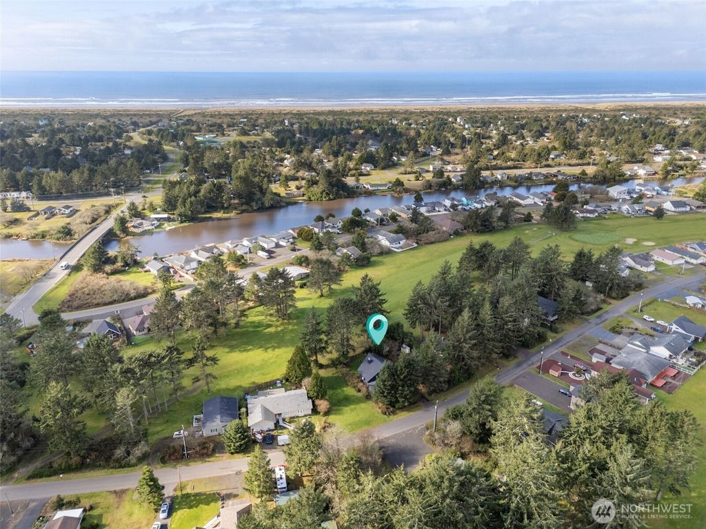 Photo of 147 Octopus Avenue NE, Ocean Shores, WA 98569 (MLS # 2485238)