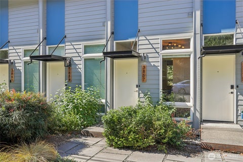 Photo of 3857 21st Avenue SW, Seattle, WA 98106 (MLS # 2578519)