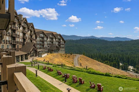 Photo of 3600 Suncadia Trail TRL #2033, Cle Elum, WA 98922 (MLS # 2563146)