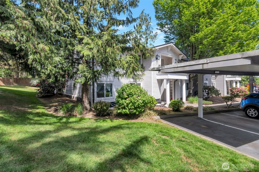 Photo of 15415 35th Avenue W #K101, Lynnwood, WA 98087 (MLS # 2430129)