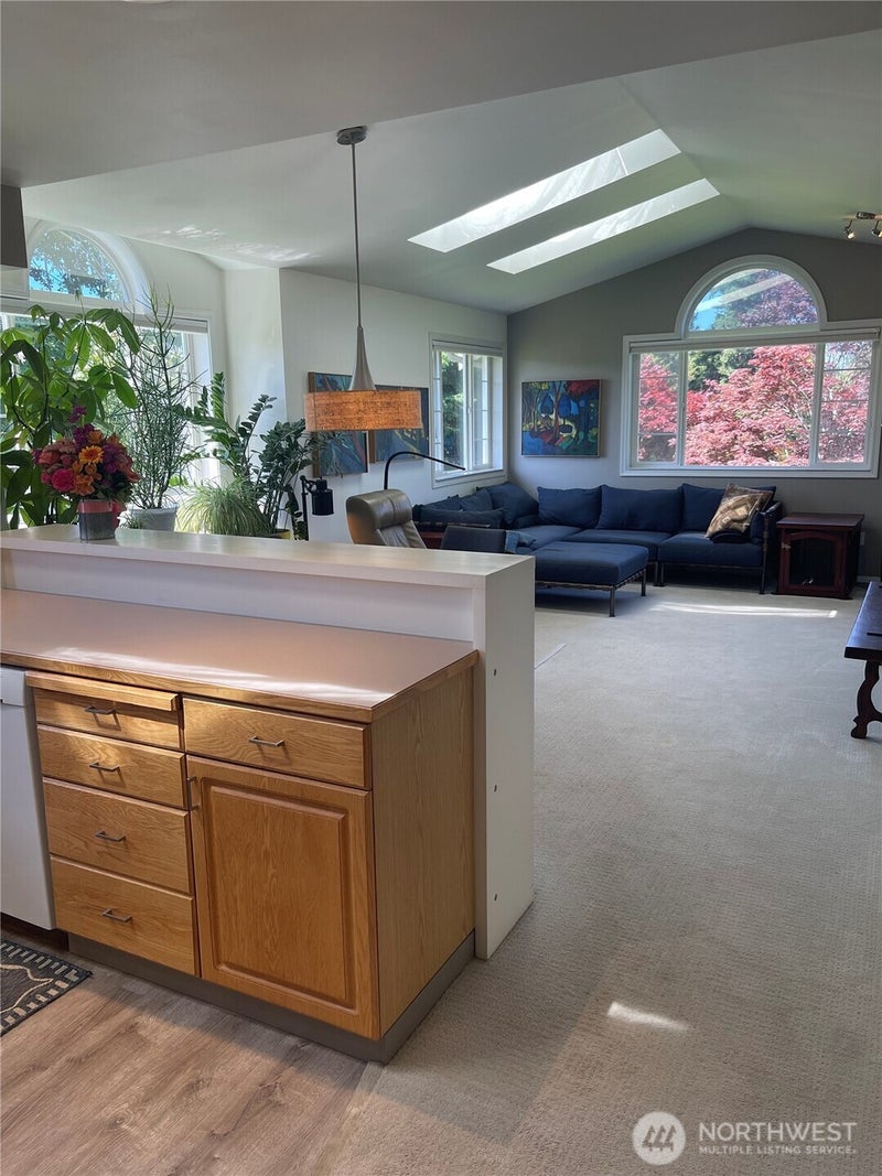 545 W Kellogg Road