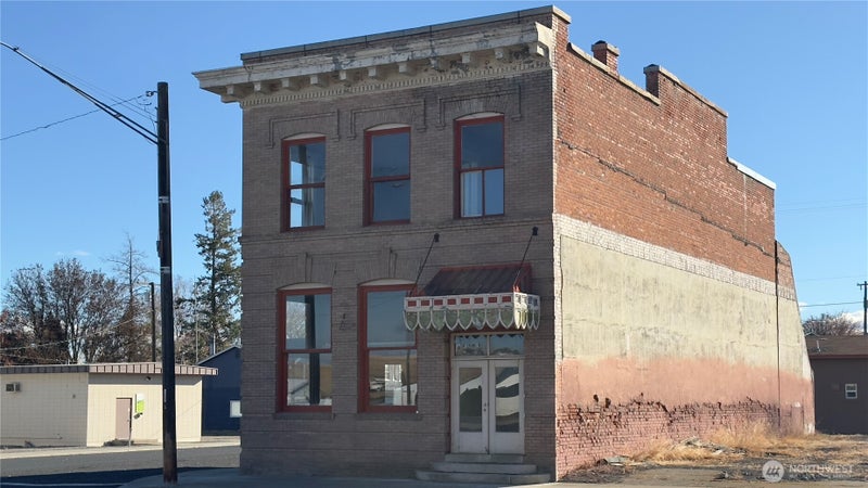 301 W Main Street