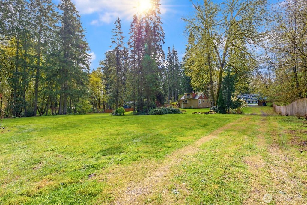 Photo of 16430 NE 172nd Place, Woodinville, WA 98072 (MLS # 2387853)