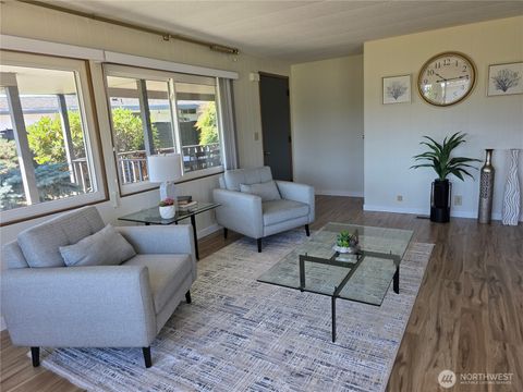 1402 22nd Street NE 243 Auburn WA 98002