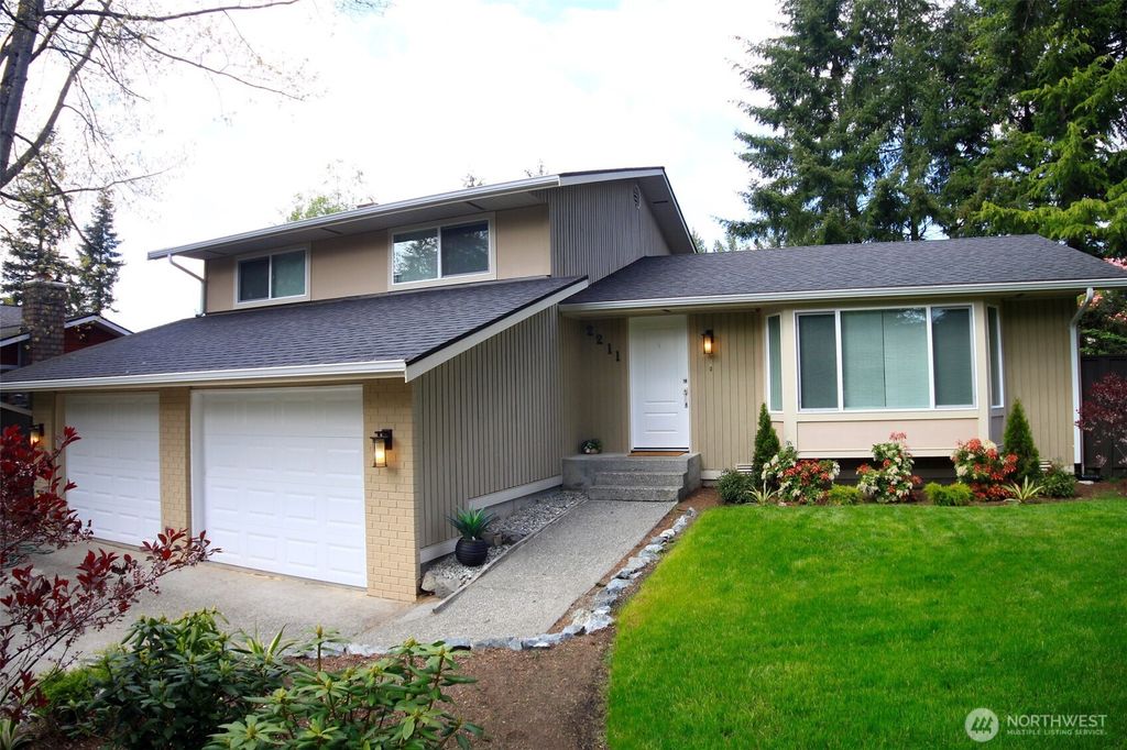 Photo of 2211 101st Place SE, Everett, WA 98208 (MLS # 2369632)