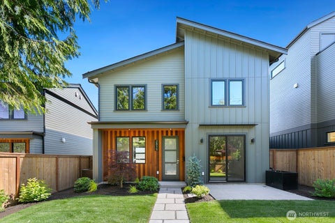 Photo of 2815 W Bertona Street, Seattle, WA 98199 (MLS # 2544703)