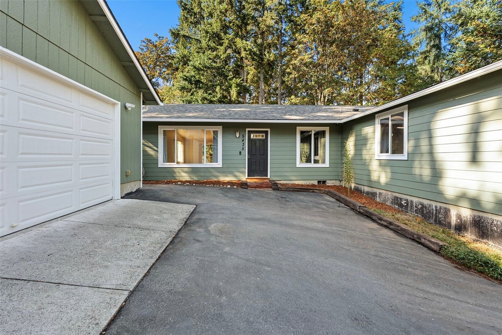 Photo of 5435 Mustang Lane, Bremerton, WA 98312 (MLS # 2596724)