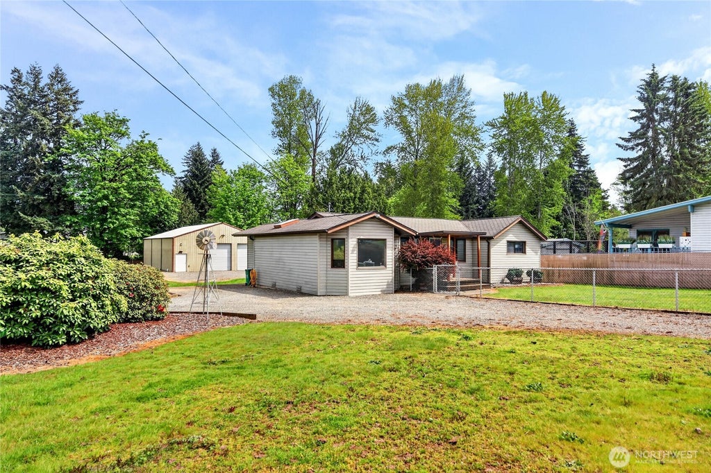 Photo of 17830 116th Avenue SE, Renton, WA 98058 (MLS # 2535450)