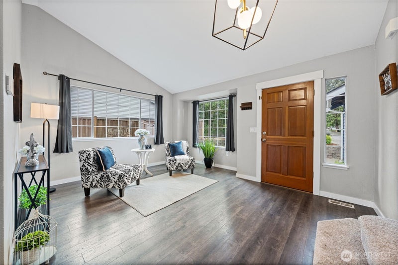 20910 111th Street Ct E