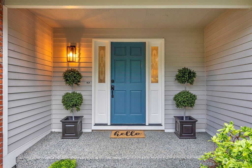 Photo of 15001 92nd Place NE, Bothell, WA 98011 (MLS # 2213539)