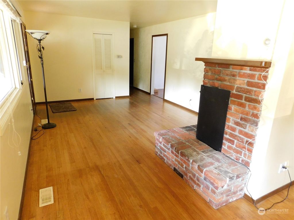 Photo of 6129 80th Street NE, Marysville, WA 98270 (MLS # 2001420)