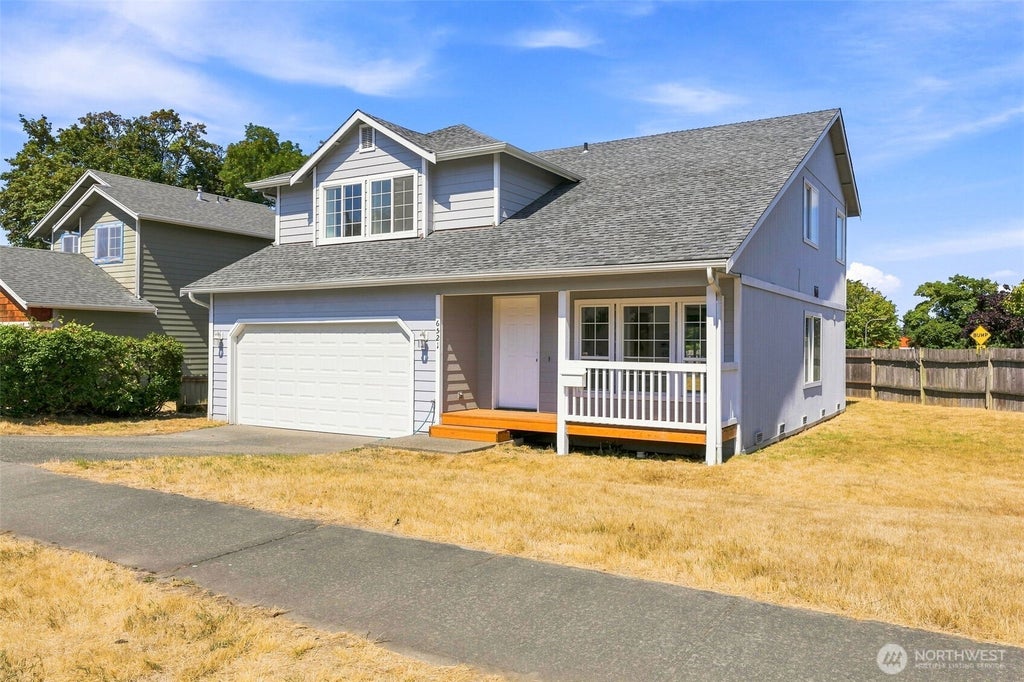 Photo of 6521 26th ST NE ST, Federal Way, WA 98422 (MLS # 2575568)