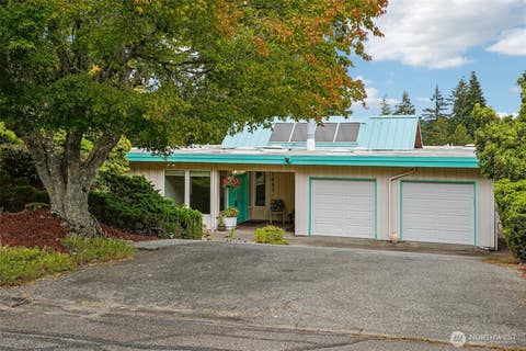 Photo of 1027 Crestwood Lane, Fircrest, WA 98466 (MLS # 2561180)