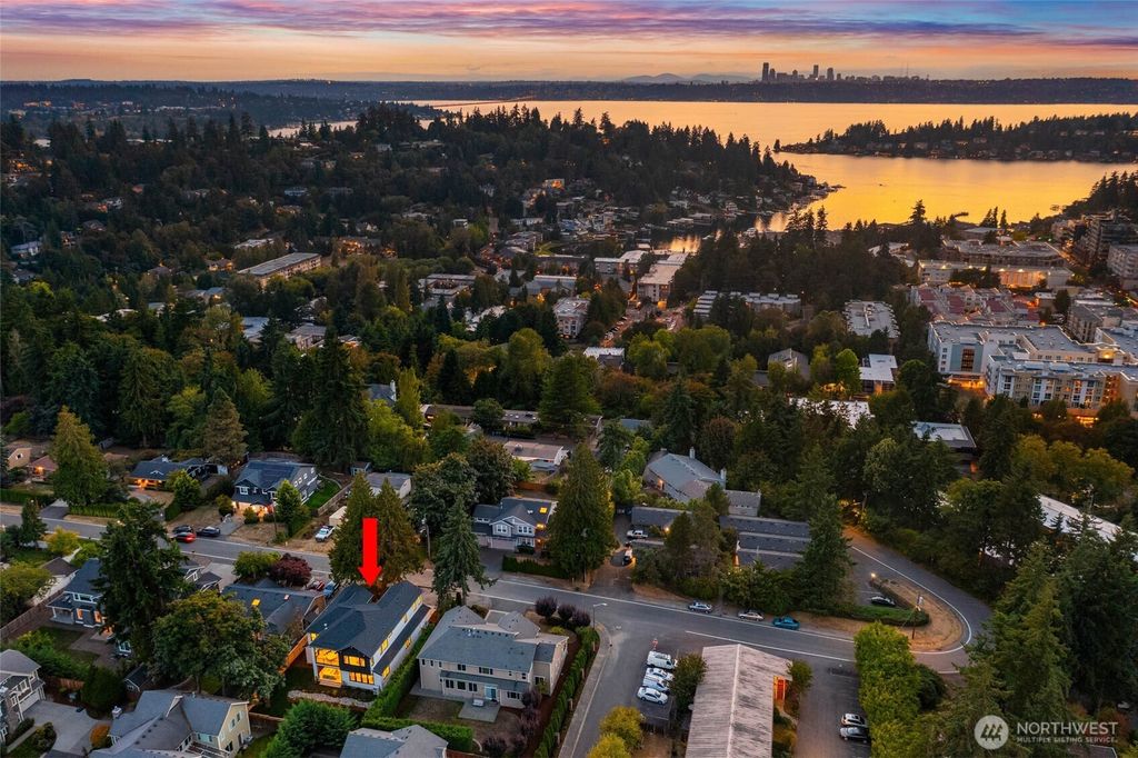 Photo of 208 106th Avenue SE, Bellevue, WA 98004 (MLS # 2434223)