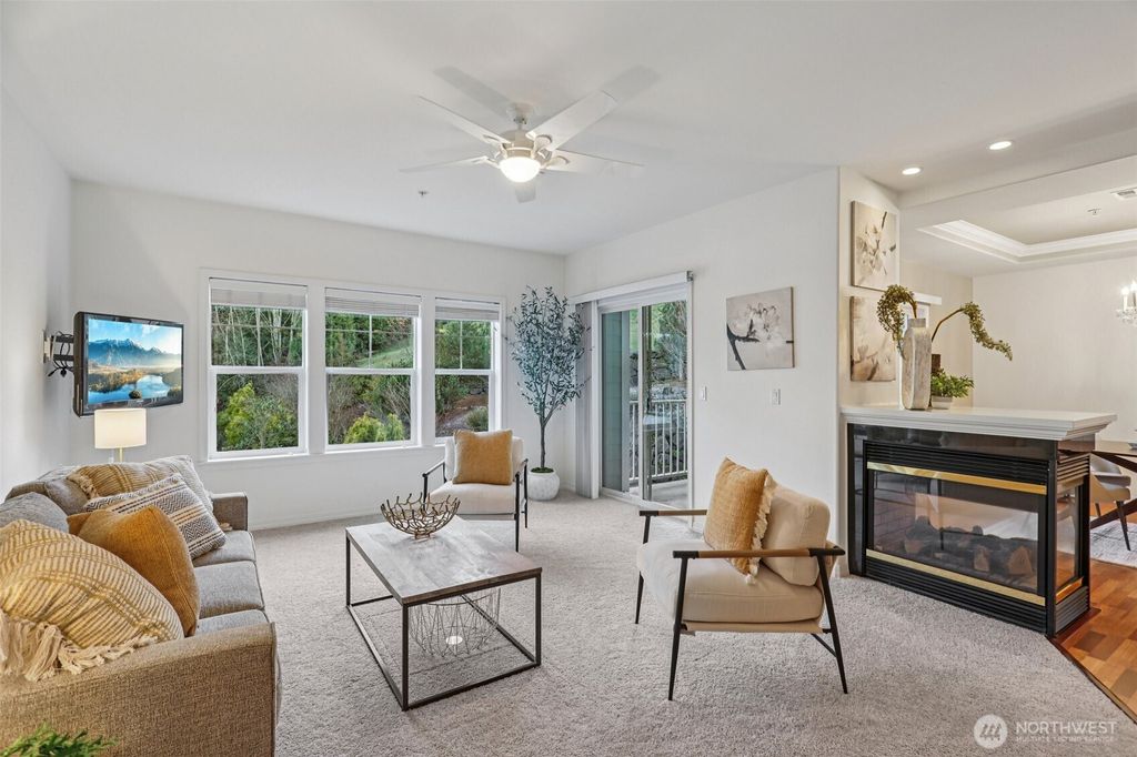 Photo of 4406 Providence Point Place SE #301, Issaquah, WA 98029 (MLS # 2468927)