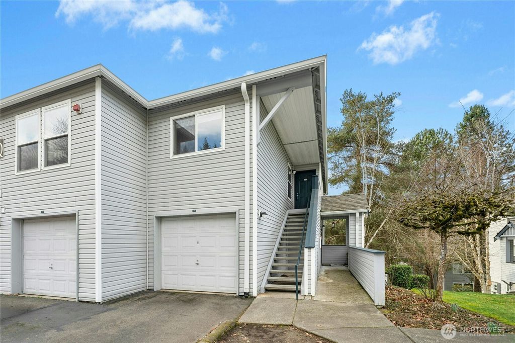 Photo of 33020 10th Avenue SW #Q302, Federal Way, WA 98023 (MLS # 2466583)